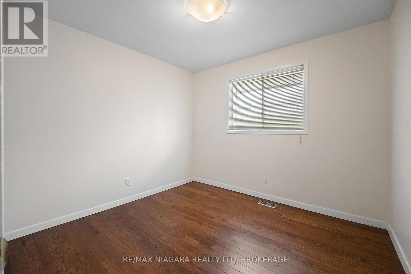 204 Parnell Road, St. Catharines, Ontario  L2M 1V6 - Photo 18 - X12727178