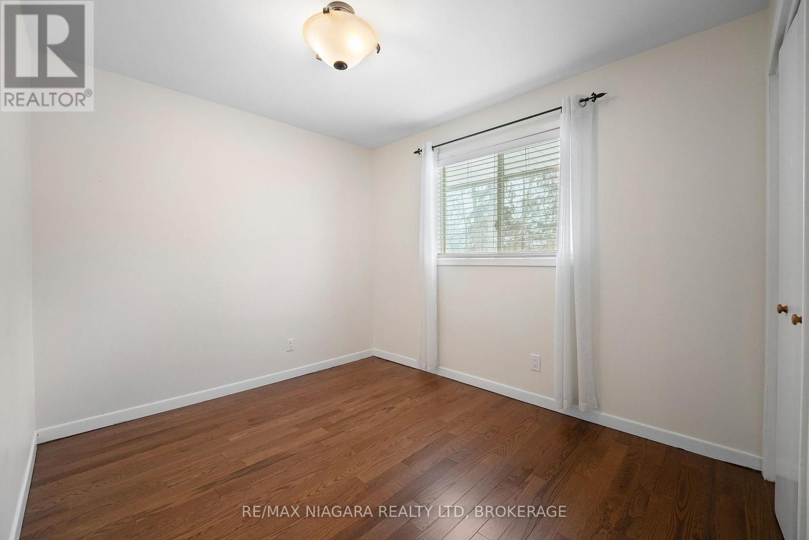 204 Parnell Road, St. Catharines, Ontario  L2M 1V6 - Photo 21 - X12727178