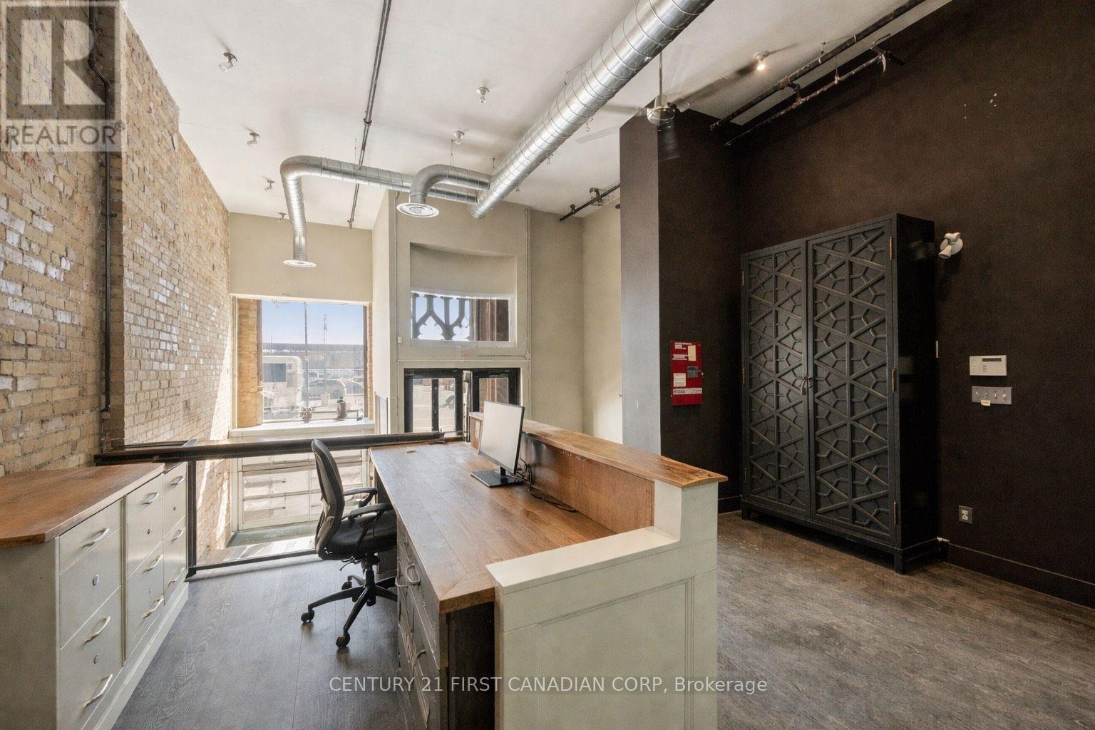 Unit A - 184 York Street, London East, Ontario  N6A 1B5 - Photo 4 - X12720766