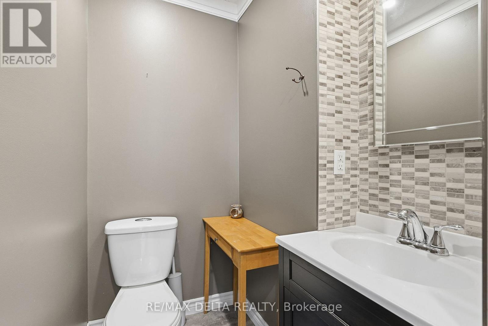 877 Lacroix Road, Clarence-Rockland, Ontario  K0A 2A0 - Photo 14 - X12720916