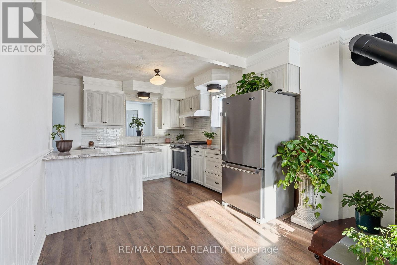 877 Lacroix Road, Clarence-Rockland, Ontario  K0A 2A0 - Photo 9 - X12720916