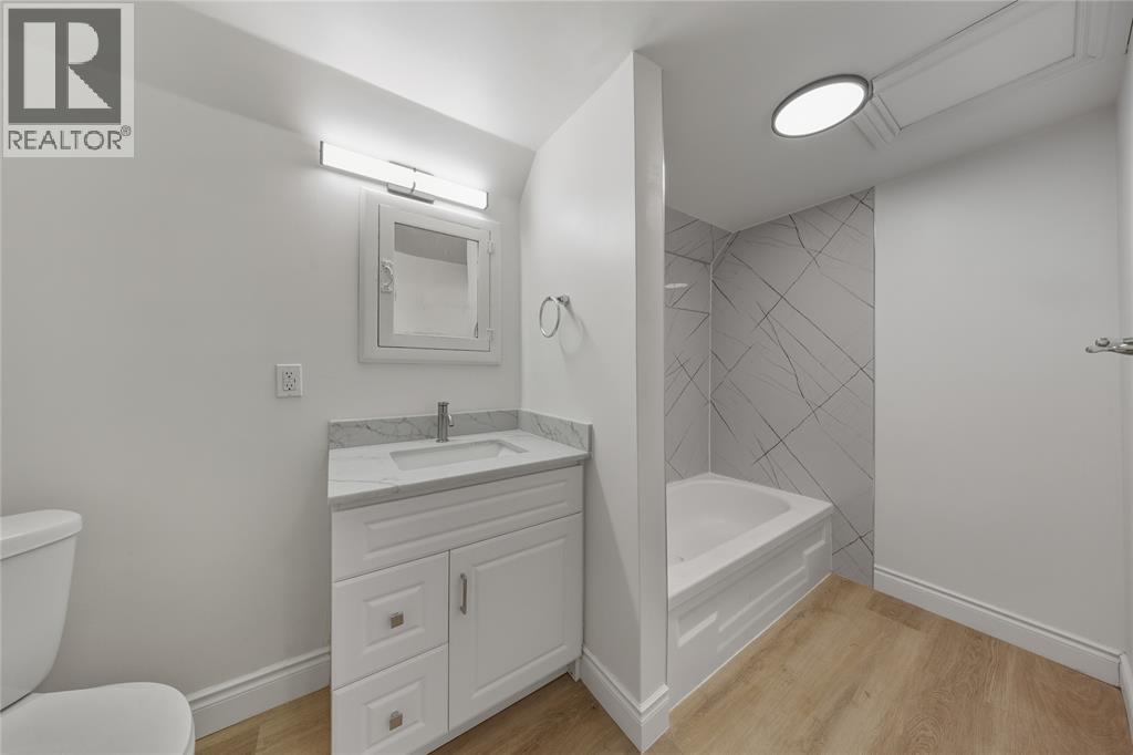 165 College Avenue Unit# Upper #3, Sarnia, Ontario  N7T 6B2 - Photo 10 - 26001347