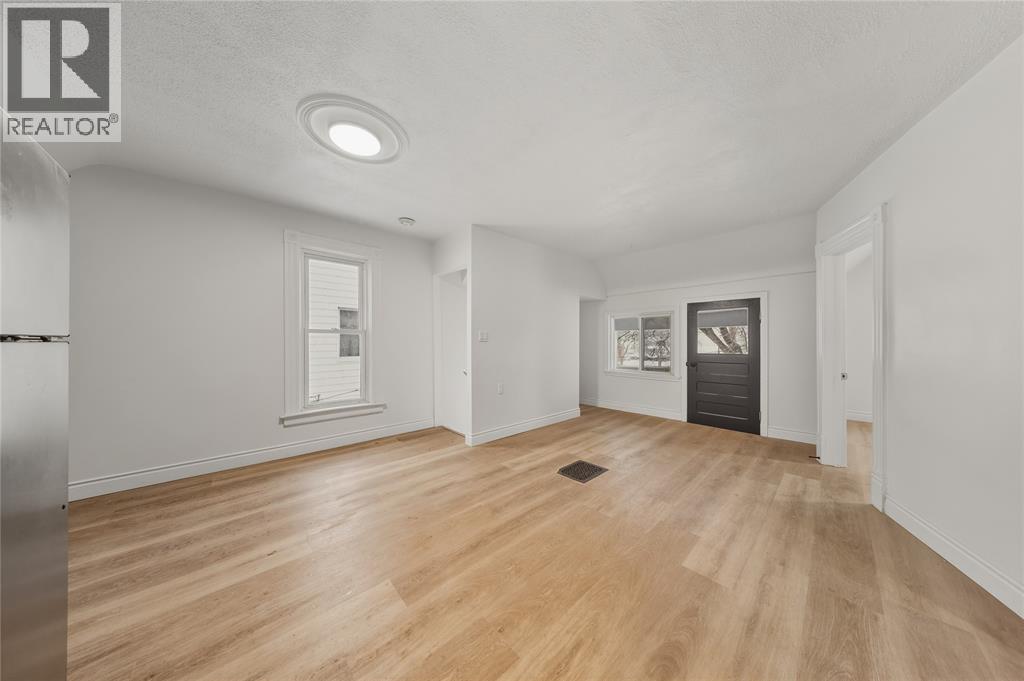 165 College Avenue Unit# Upper #3, Sarnia, Ontario  N7T 6B2 - Photo 4 - 26001347