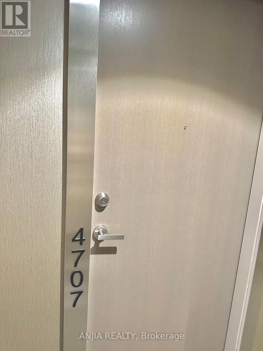 4707 - 100 Harbour Street, Toronto, Ontario  M5J 0B5 - Photo 5 - C12727132
