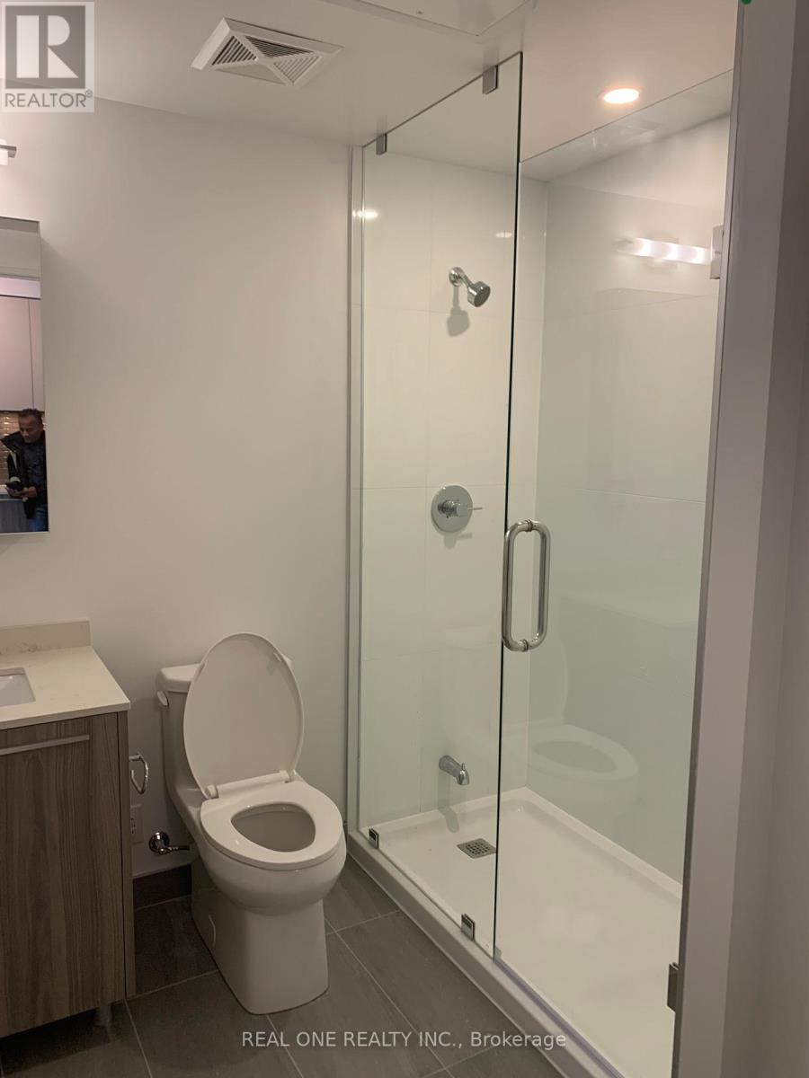 1706 - 65 Broadway Avenue, Toronto, Ontario  M4P 1T9 - Photo 9 - C12727136