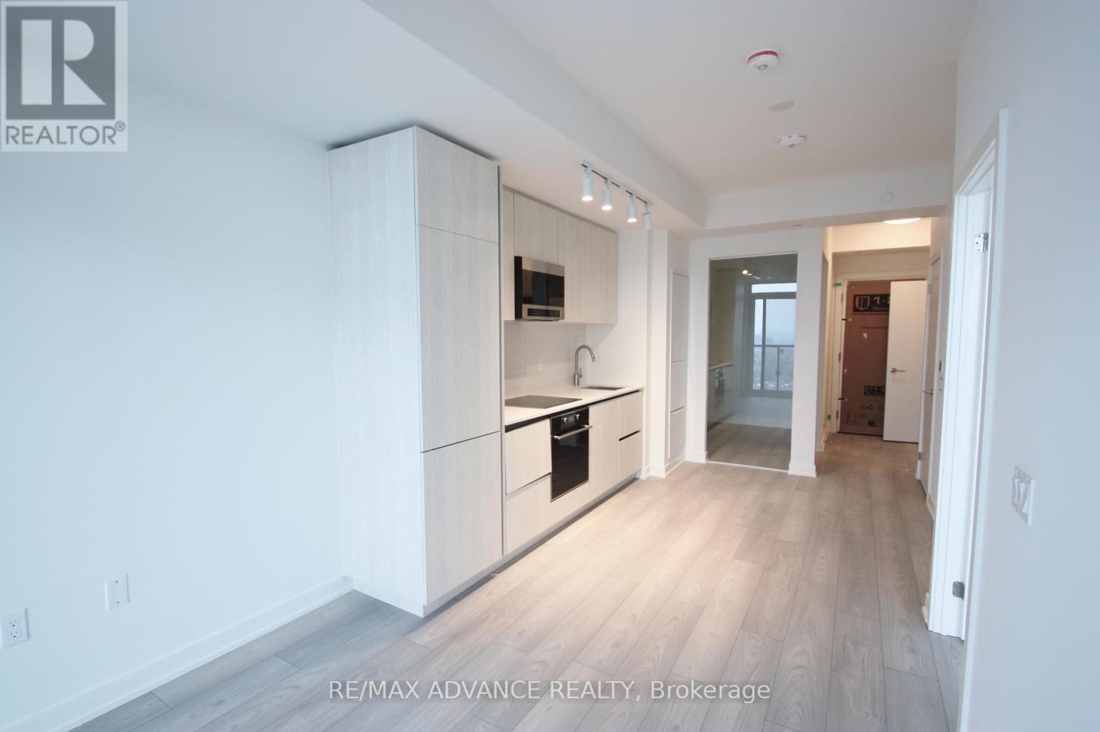2410 - 110 Broadway Avenue, Toronto, Ontario  M4P 1V7 - Photo 5 - C12727190