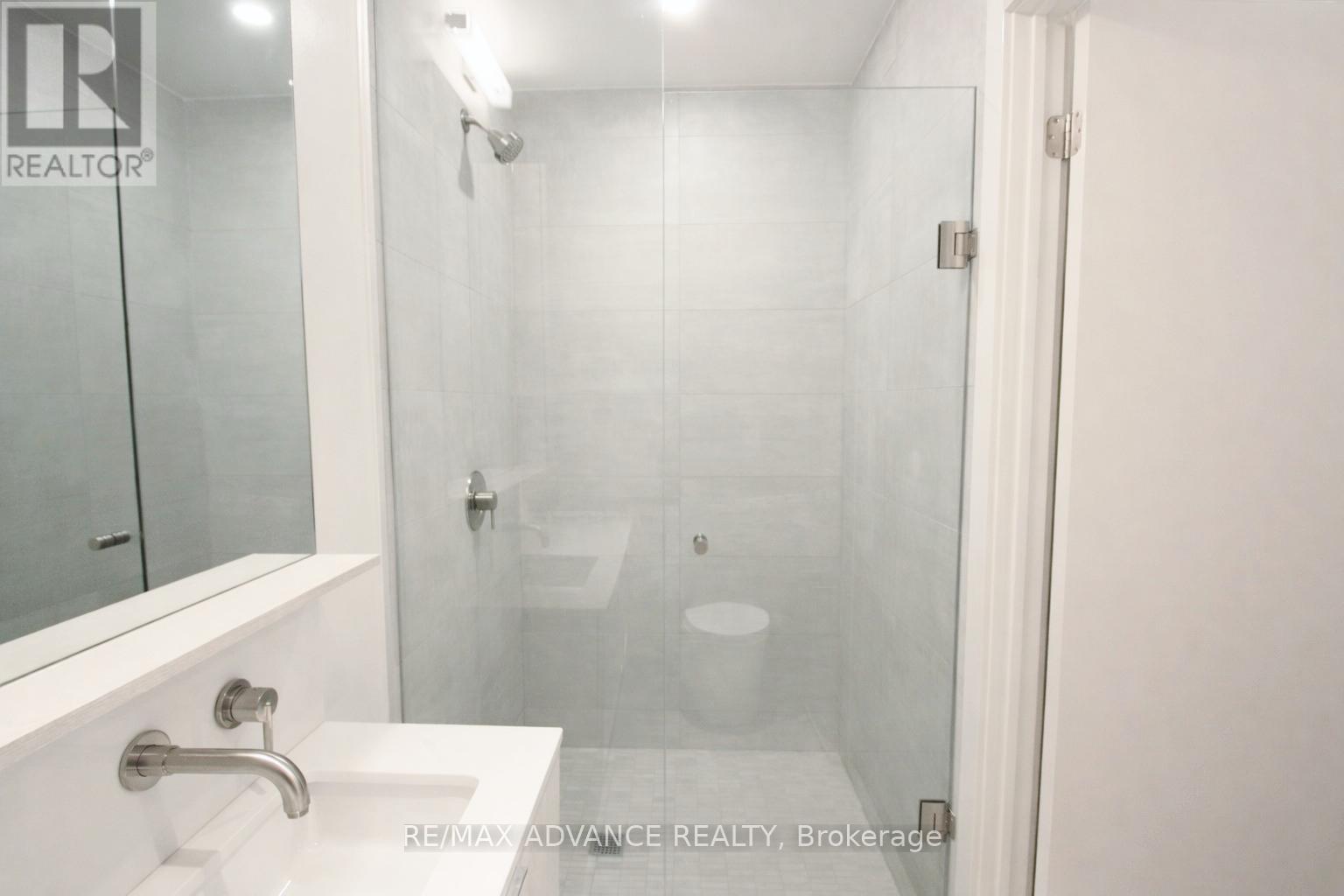 2410 - 110 Broadway Avenue, Toronto, Ontario  M4P 1V7 - Photo 8 - C12727190