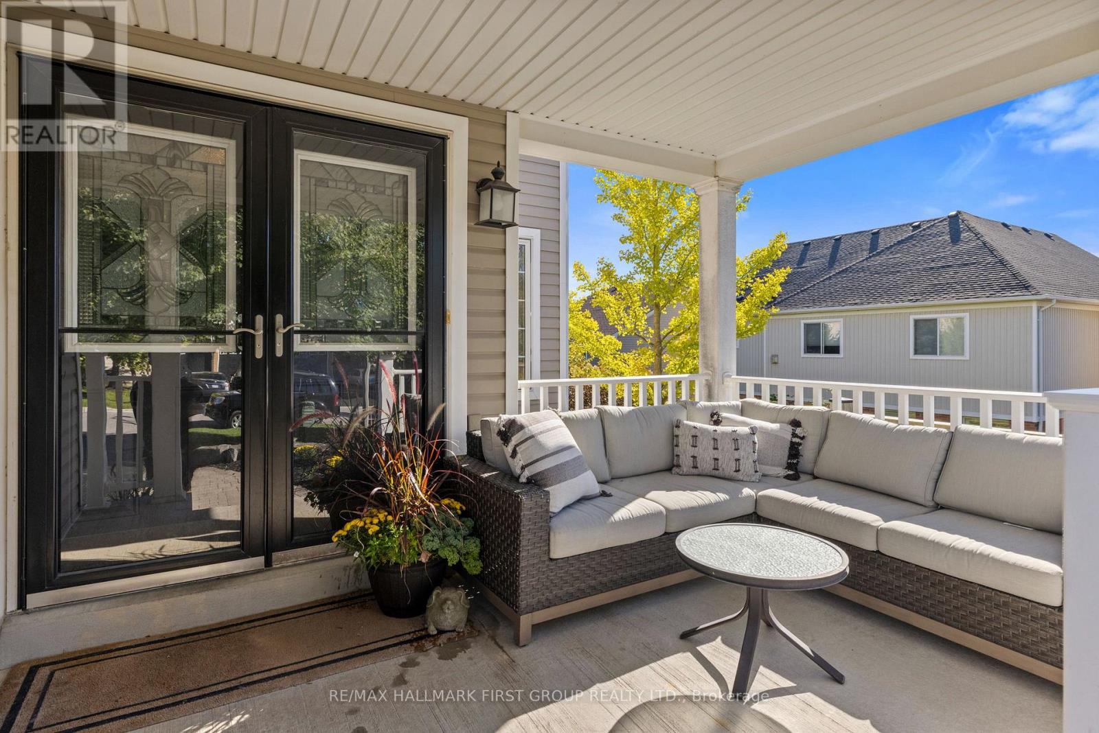 1586 Docking Court, Oshawa, Ontario  L1K 0H3 - Photo 3 - E12727144