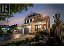 1586 DOCKING COURT, Oshawa, Ontario