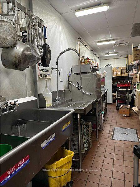 224 Ritson Road N, Oshawa, Ontario  L1G 1Z7 - Photo 13 - E12727186