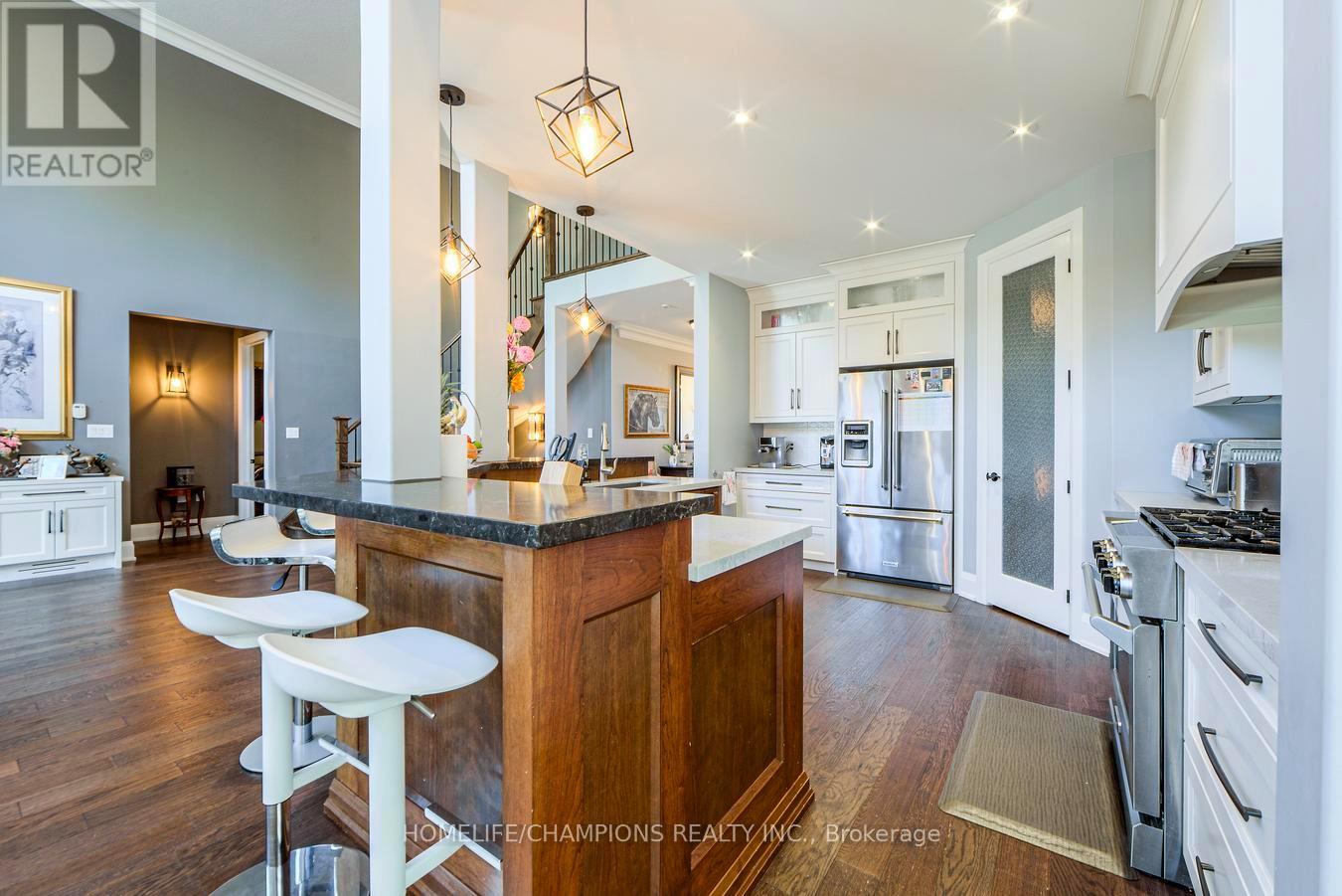 276 Sunnybrae Avenue, Innisfil, Ontario  L9S 1E5 - Photo 10 - N12492626