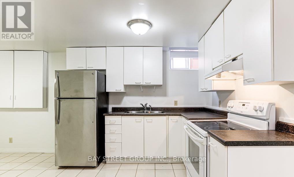 #BSMT - 12 MARCUS CRESCENT, Markham, Ontario