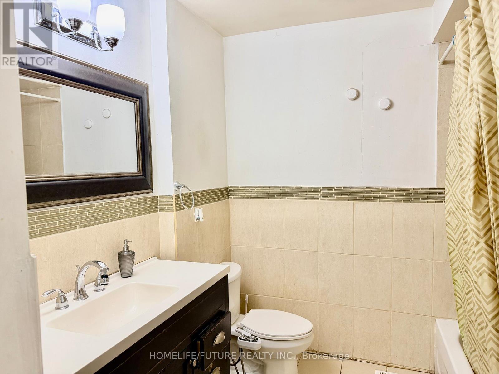 Main & Lower - 145 Bruce Beer Drive, Brampton, Ontario  L6V 3J2 - Photo 14 - W12705510