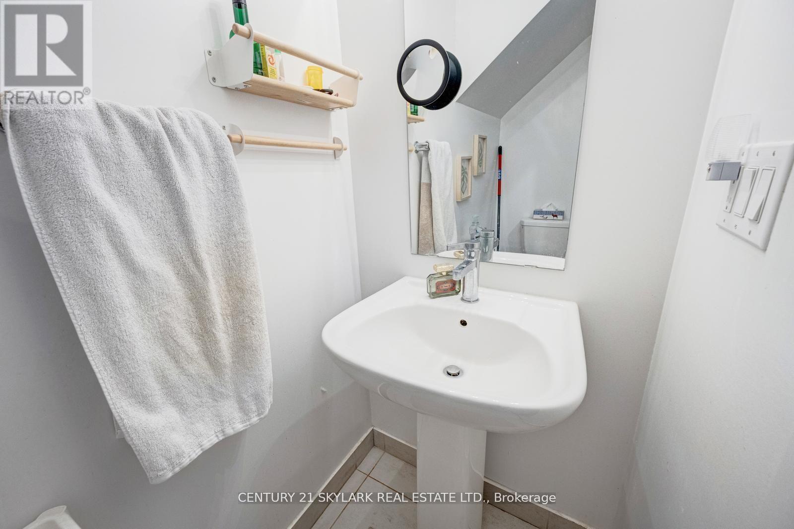 16 - 3483 Widdecombe Way, Mississauga, Ontario  L5L 0B8 - Photo 28 - W12727142