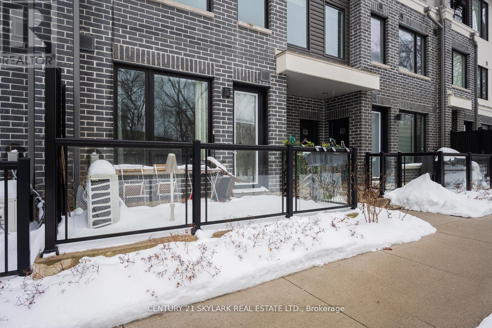 16 - 3483 Widdecombe Way, Mississauga, Ontario  L5L 0B8 - Photo 47 - W12727142