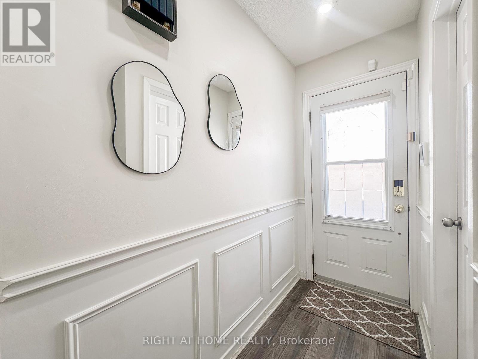 24 - 561 Childs Drive, Milton, Ontario  L9T 3Z1 - Photo 2 - W12727148