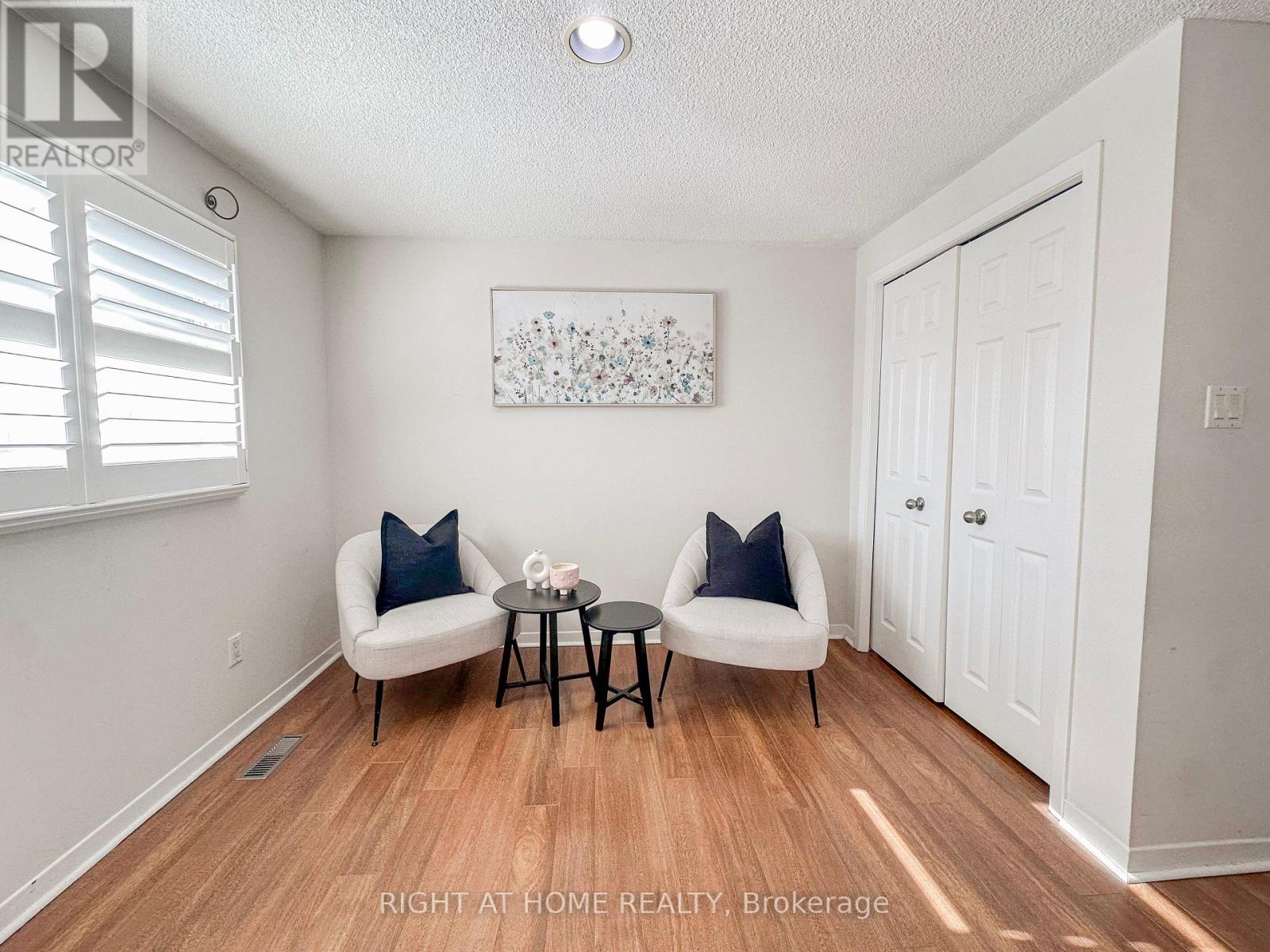 24 - 561 Childs Drive, Milton, Ontario  L9T 3Z1 - Photo 22 - W12727148