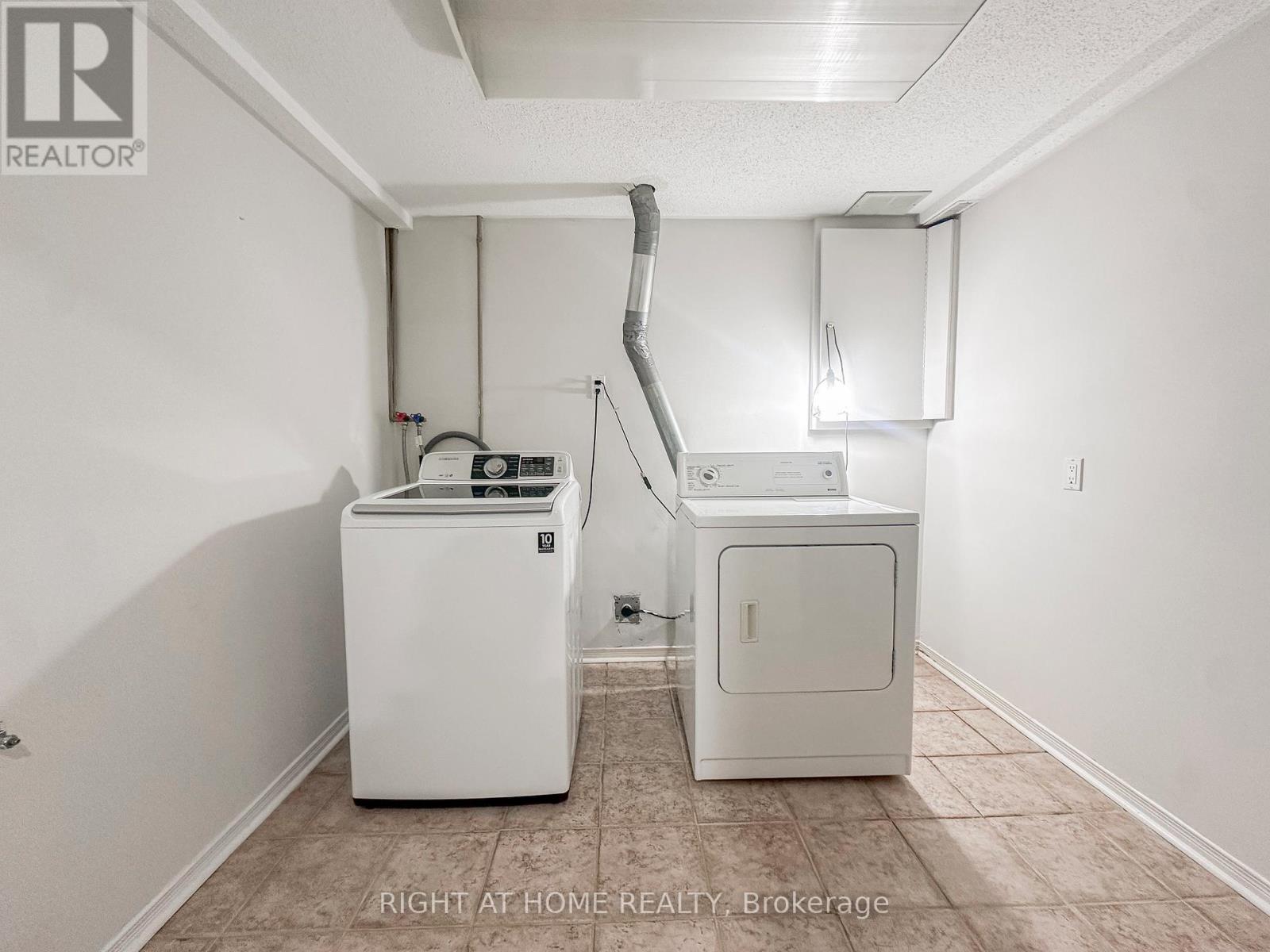 24 - 561 Childs Drive, Milton, Ontario  L9T 3Z1 - Photo 23 - W12727148