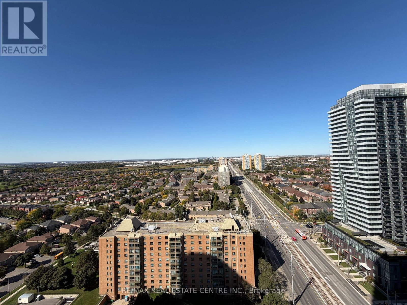 2108 - 15 Watergarden Drive, Mississauga, Ontario  L5R 0H4 - Photo 8 - W12727174