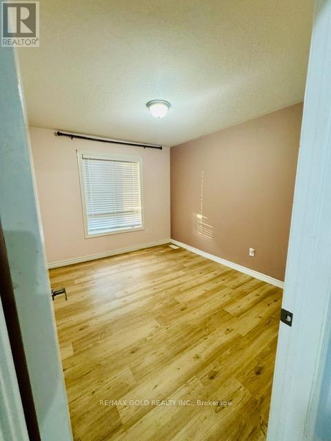 132 Agava Street, Brampton, Ontario  L7A 4S1 - Photo 10 - W12727182