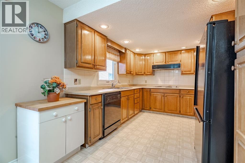 9, 275 Woodridge Drive Sw, Calgary, Alberta  T2W 3S2 - Photo 15 - A2280072