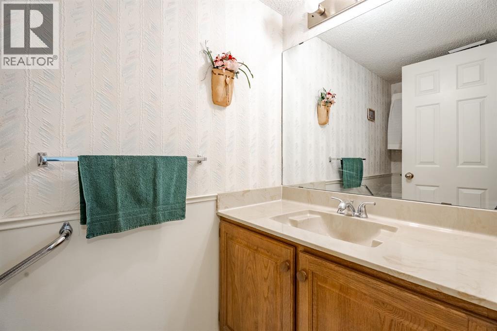 9, 275 Woodridge Drive Sw, Calgary, Alberta  T2W 3S2 - Photo 19 - A2280072