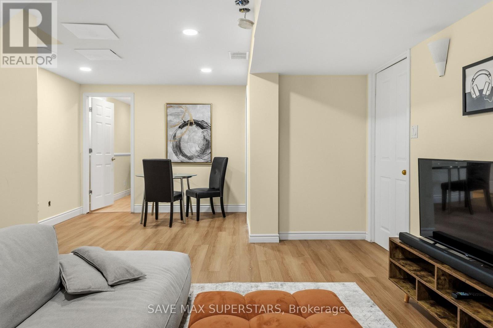 54 Gore Drive, Barrie, Ontario  L4N 5R5 - Photo 37 - S12720996