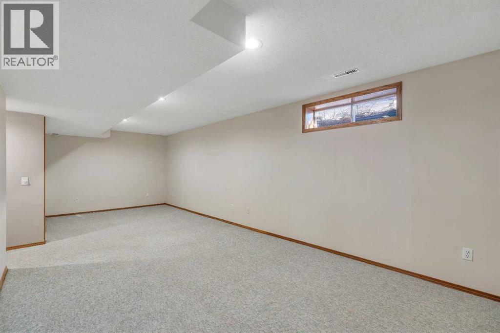 9526 21 Street Se, Calgary, Alberta  T2C 4J4 - Photo 26 - A2277743