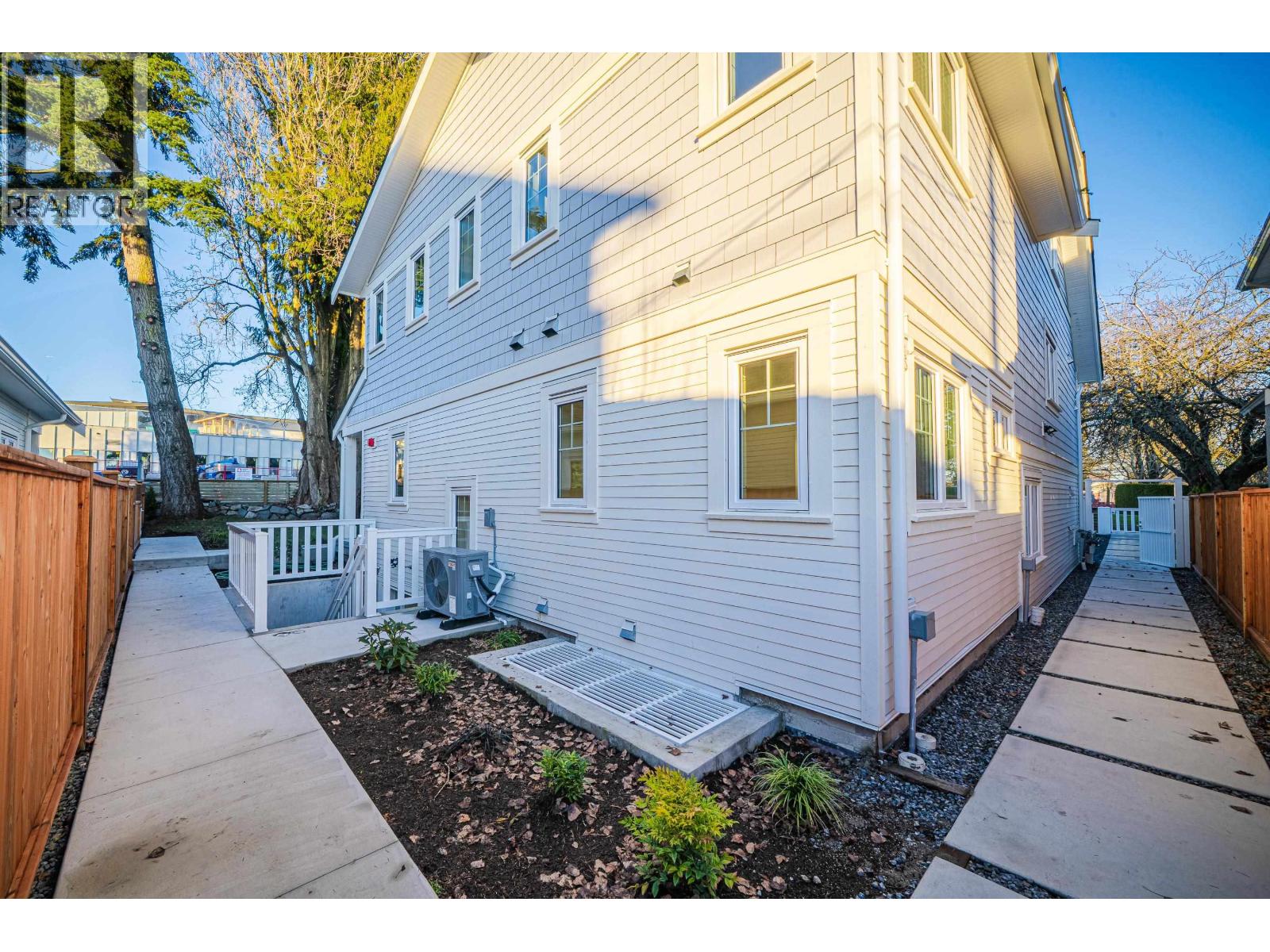 970 Park Drive, Vancouver, British Columbia V6P 2J4 - Photo 4 - R3082311