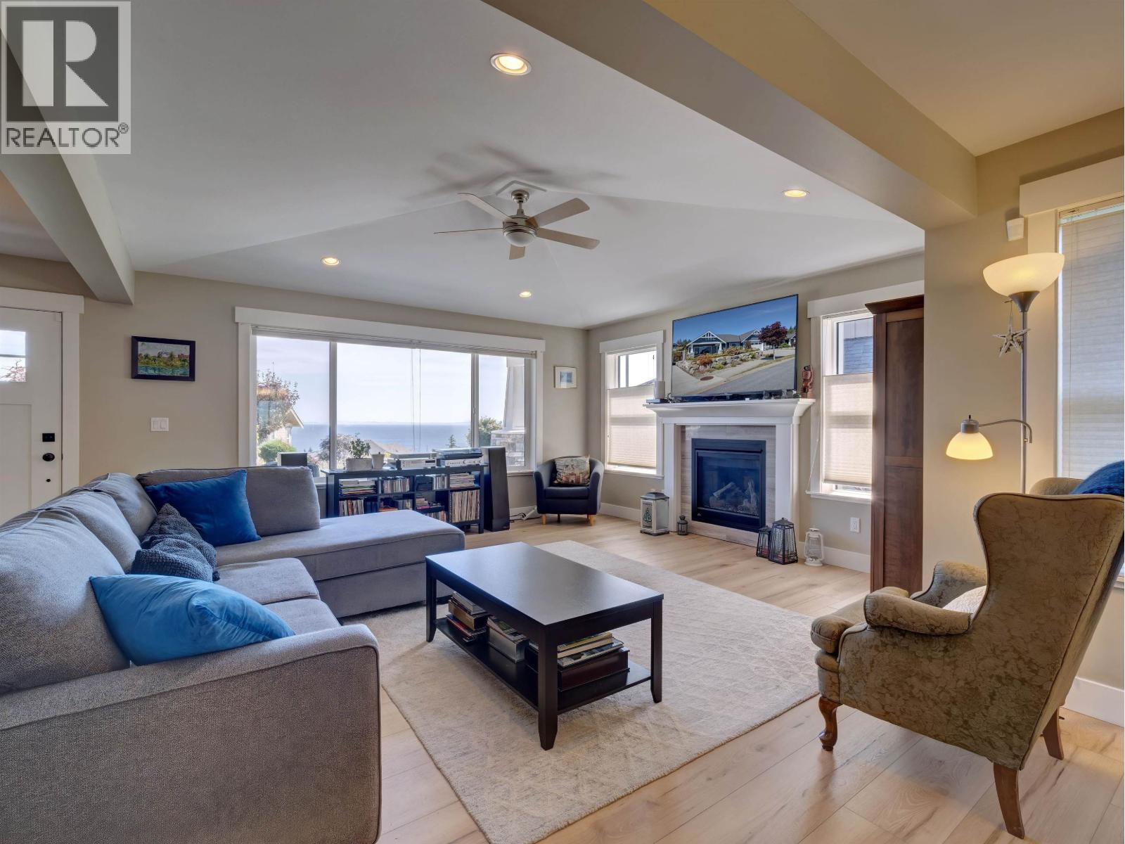 5537 Peregrine Crescent, Sechelt, British Columbia  V7Z 0V5 - Photo 5 - R3062230