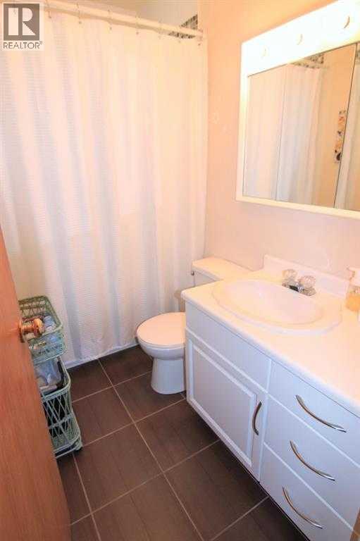 7504 39 Avenue Nw, Calgary, Alberta  T3B 1V3 - Photo 24 - A2280744