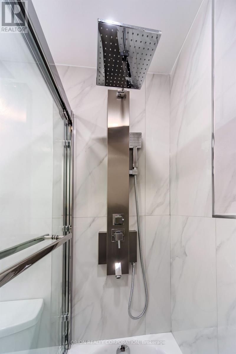 1 - 44 Emerald Crescent, Toronto, Ontario  M8V 2B6 - Photo 9 - W12727030