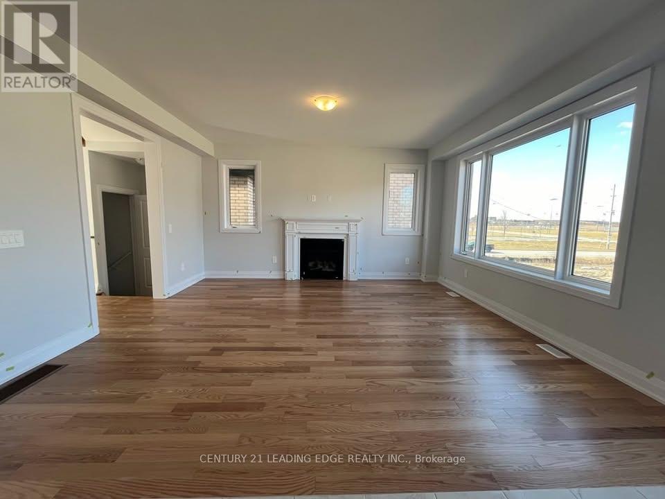 51 Corley Street, Kawartha Lakes, Ontario  K9V 6K2 - Photo 2 - X12714878