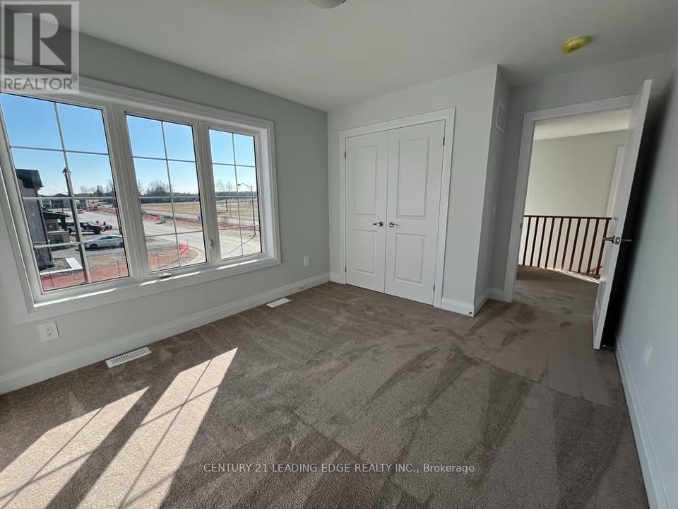 51 Corley Street, Kawartha Lakes, Ontario  K9V 6K2 - Photo 9 - X12714878