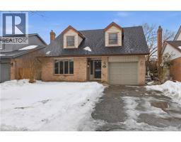 95 SCENIC WOOD Crescent, Kitchener, Ontario
