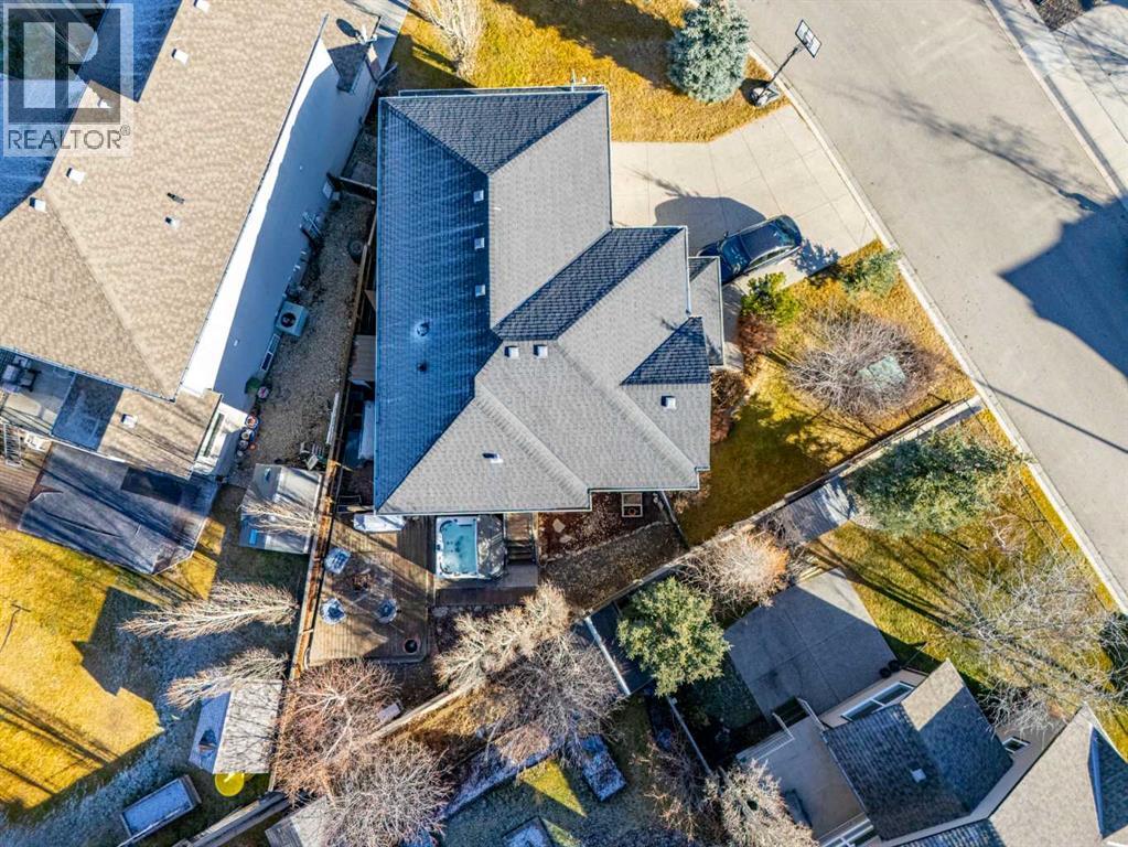 142 West Pointe Circle, Cochrane, Alberta  T4C 0C2 - Photo 6 - A2281503