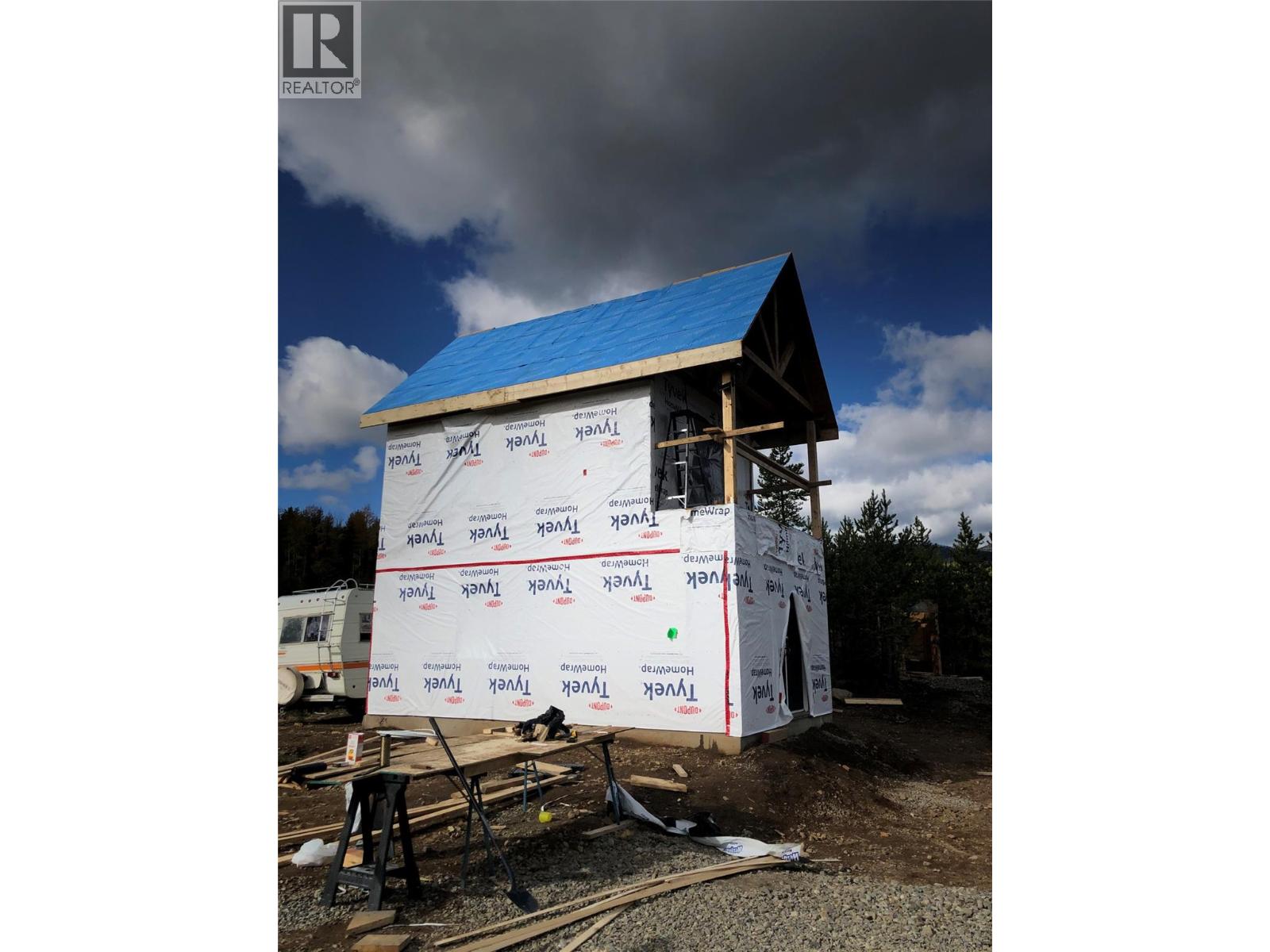 2375 Belchrome Fsr Road, Bridesville, British Columbia  V0H 1Y0 - Photo 37 - 10317100