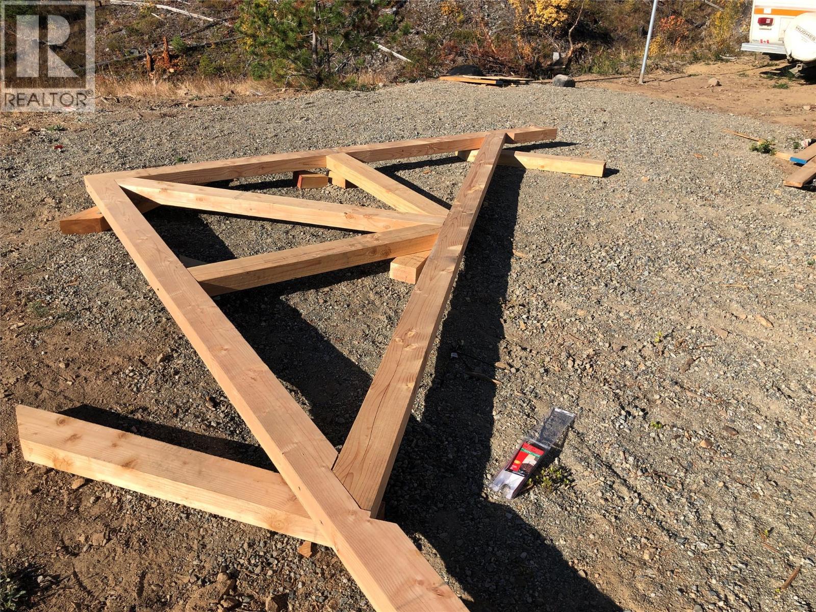 2375 Belchrome Fsr Road, Bridesville, British Columbia  V0H 1Y0 - Photo 33 - 10317100