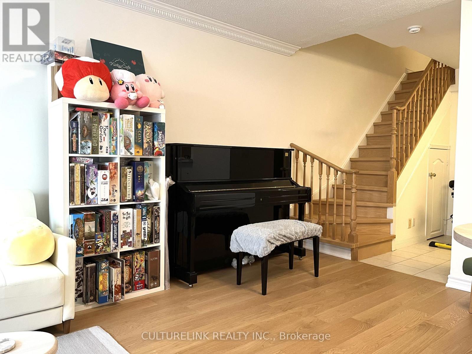 1502 - 28 Sommerset Way E, Toronto, Ontario  M2N 6W7 - Photo 3 - C12727226