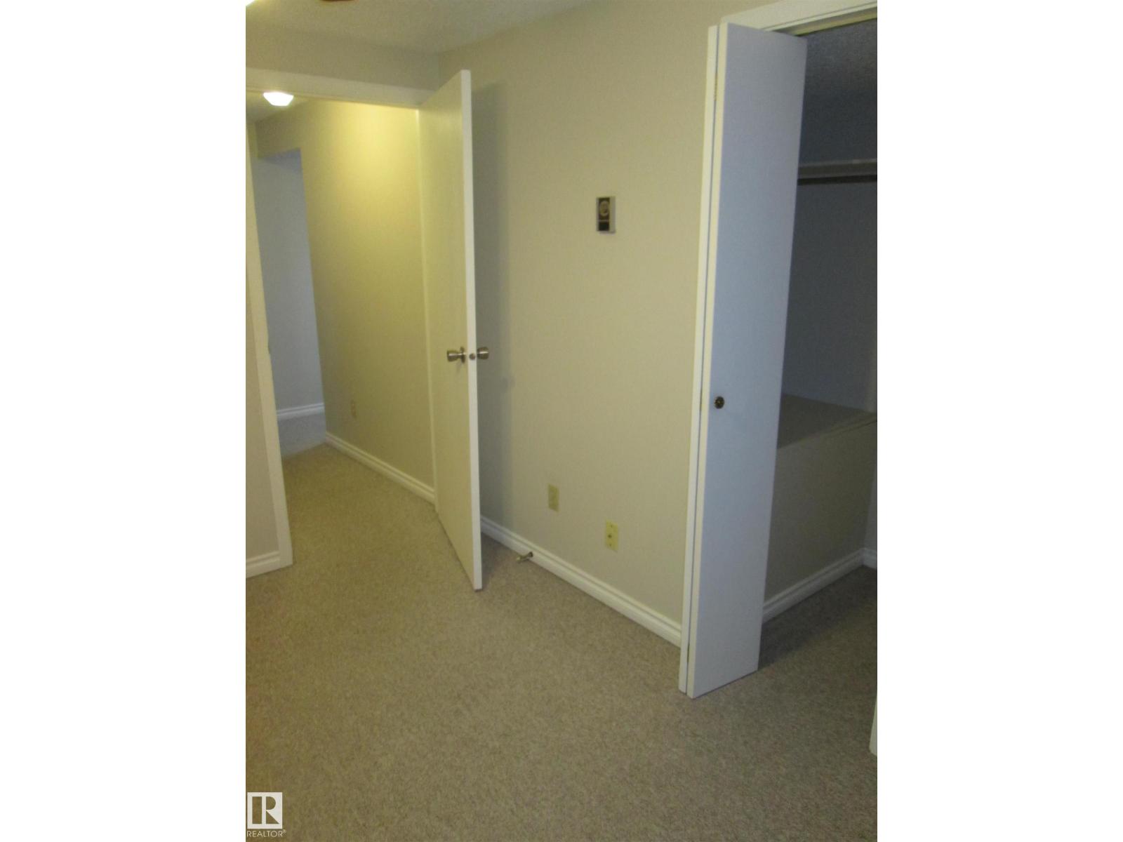 10831 80 Av Nw, Edmonton, Alberta  T6E 1V9 - Photo 31 - E4470992