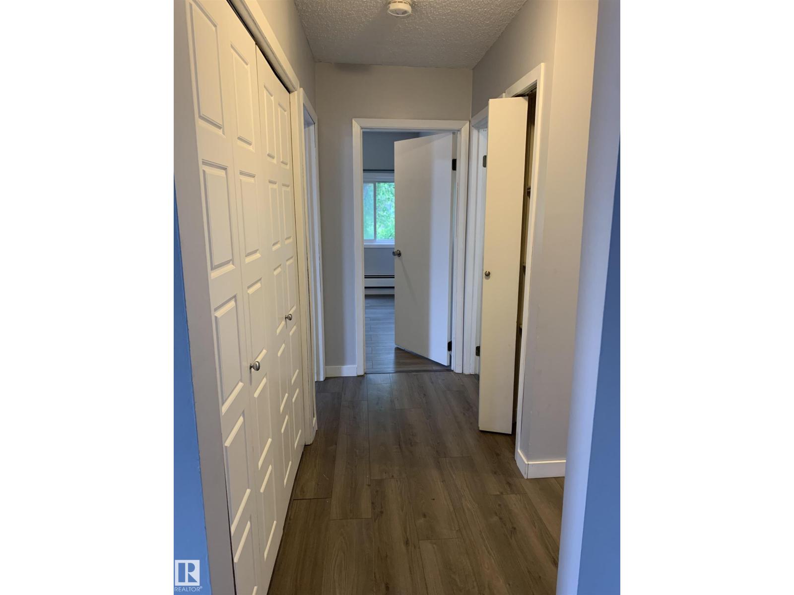 10831 80 Av Nw, Edmonton, Alberta  T6E 1V9 - Photo 4 - E4470992