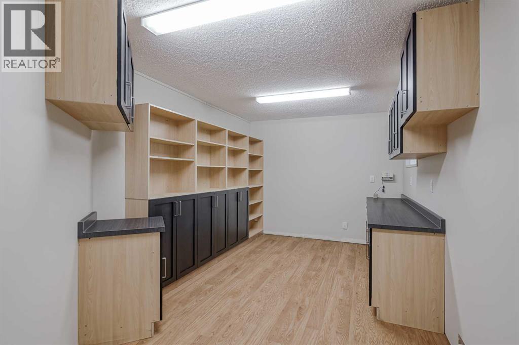 127 Canterbury Court Sw, Calgary, Alberta  T2W 6C1 - Photo 42 - A2269104