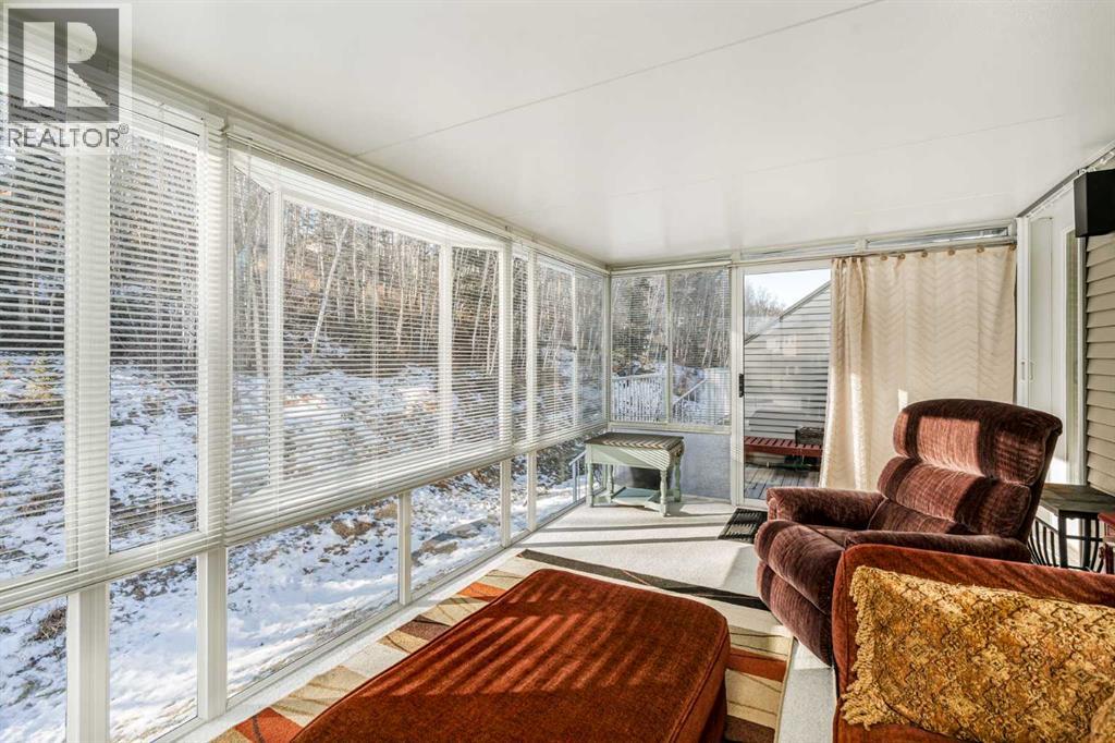 2r, 145 Crawford Drive, Cochrane, Alberta  T4C 2G7 - Photo 23 - A2278802