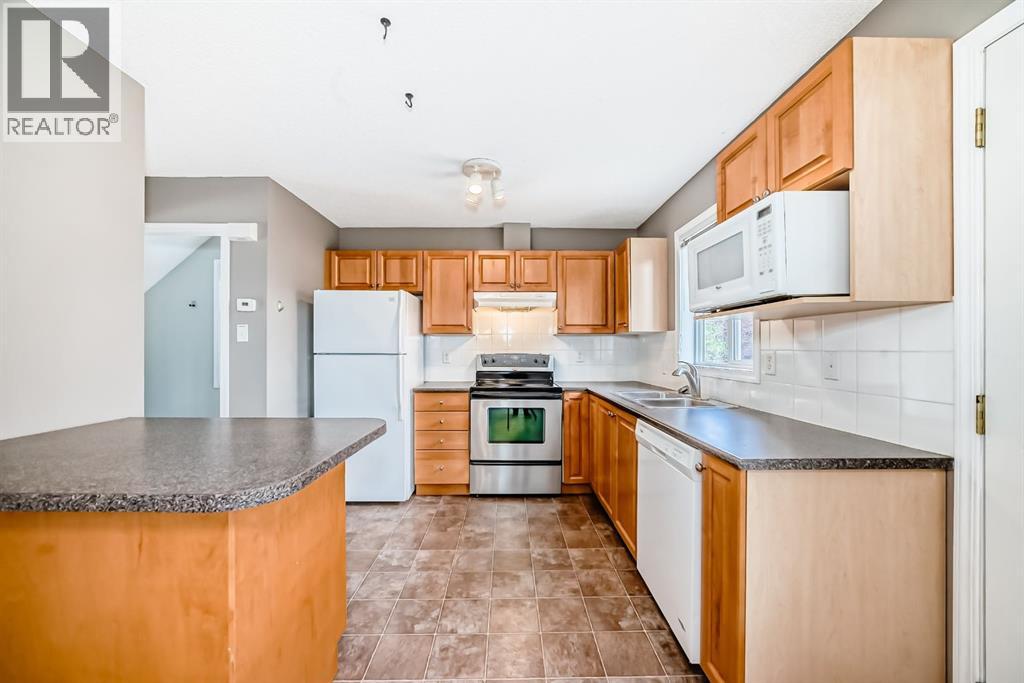 252 Stonemere Place, Chestermere, Alberta  T1X 1N0 - Photo 10 - A2278974