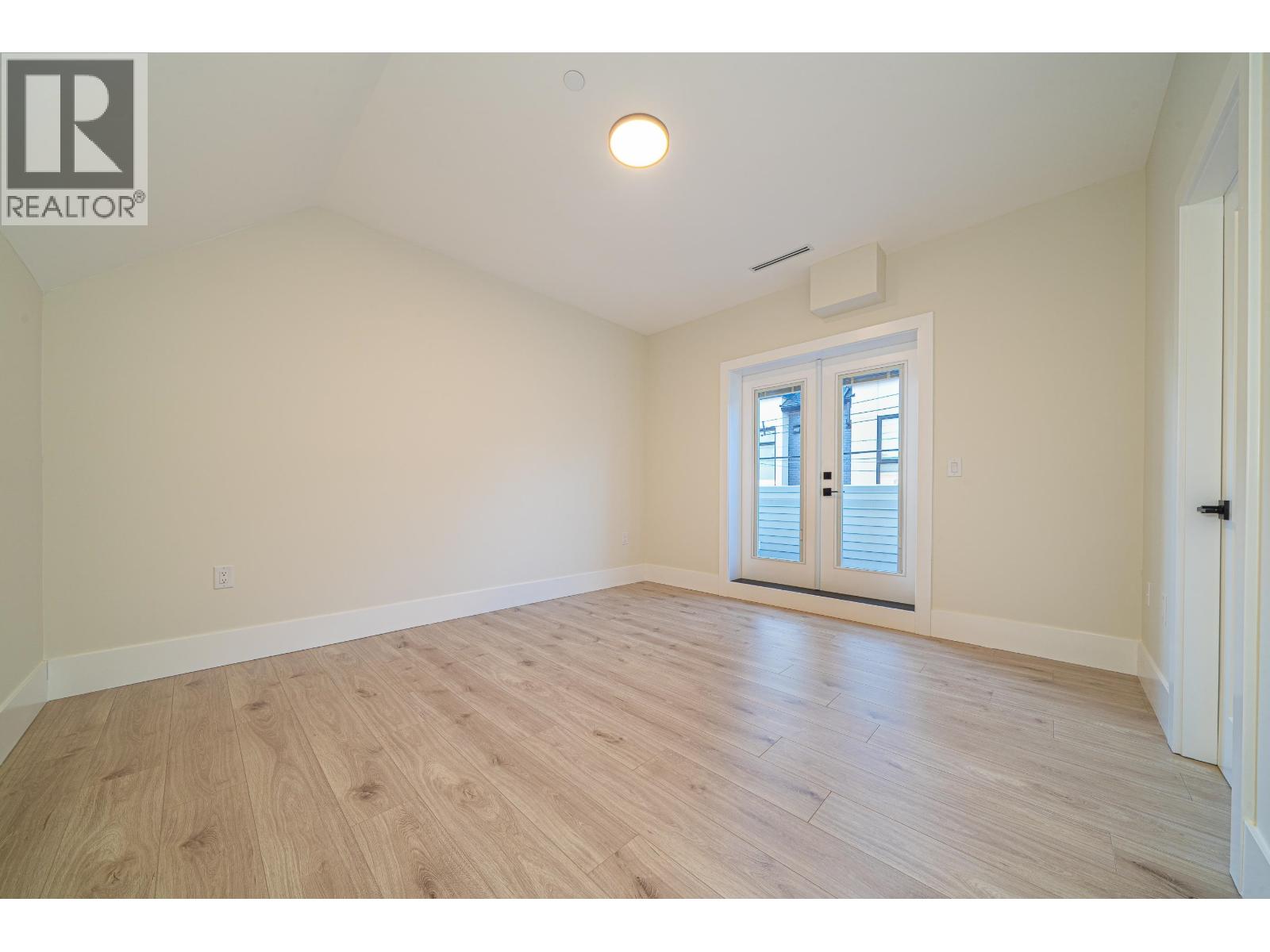 972 Park Drive, Vancouver, British Columbia  V6P 2J4 - Photo 31 - R3082288