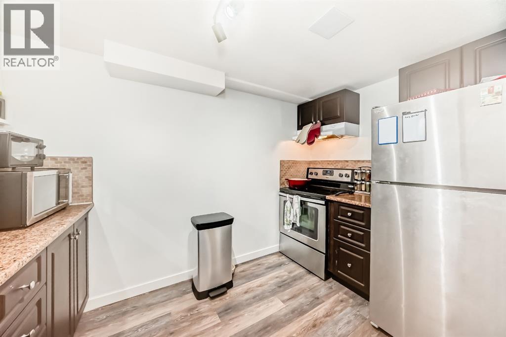 176 Hendon Drive Nw, Calgary, Alberta  T2K 1Z1 - Photo 32 - A2281337