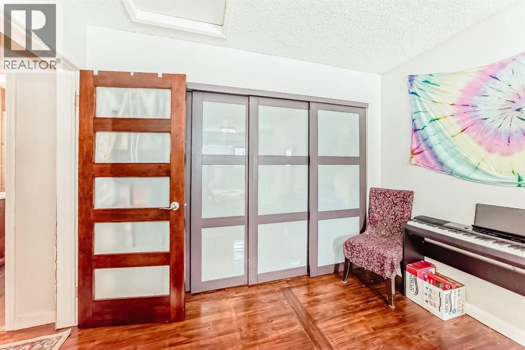 176 Hendon Drive Nw, Calgary, Alberta  T2K 1Z1 - Photo 17 - A2281337