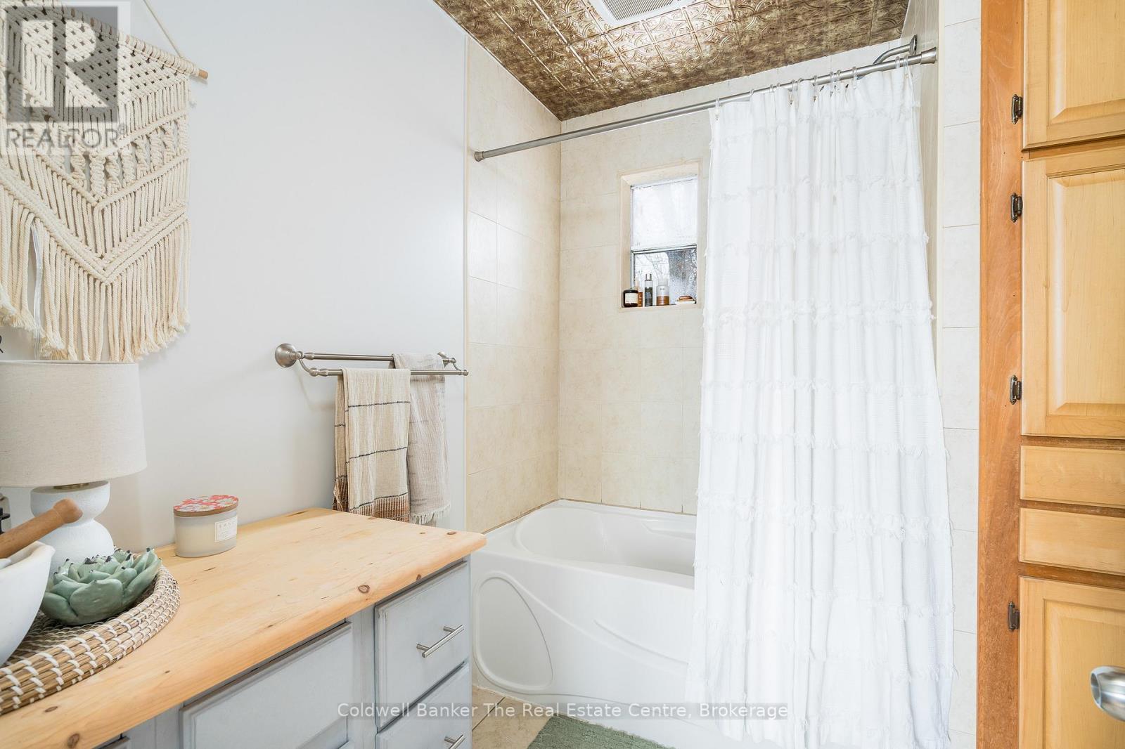 1229 County Road 124, Clearview, Ontario  N0C 1M0 - Photo 12 - S12712114