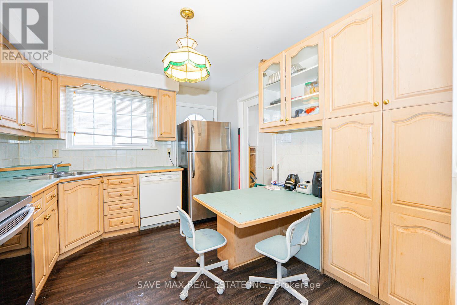 41 Duncannon Crescent, Brampton, Ontario  L6T 3E9 - Photo 16 - W12727216