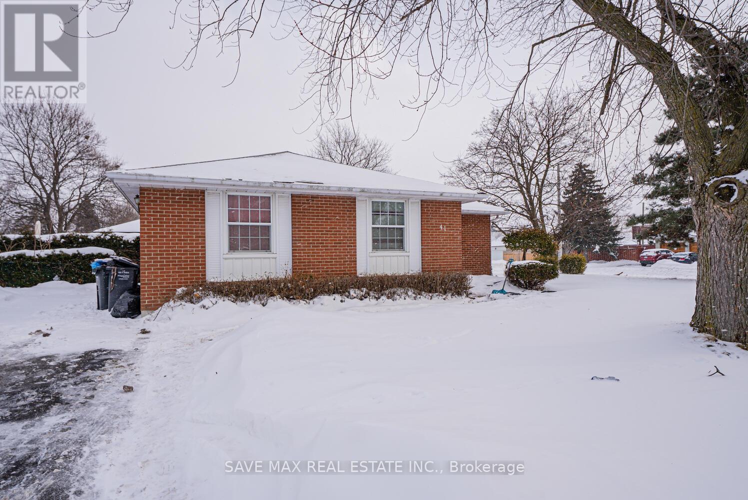 41 Duncannon Crescent, Brampton, Ontario  L6T 3E9 - Photo 7 - W12727216